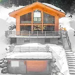 Anna Chalet *