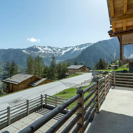 Anna Ла-Тзума