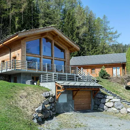 Anna Ла-Тзума